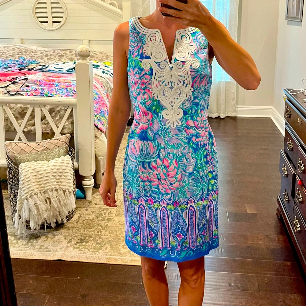 NWOT never worn Lilly Pulitzer dress. Size 0